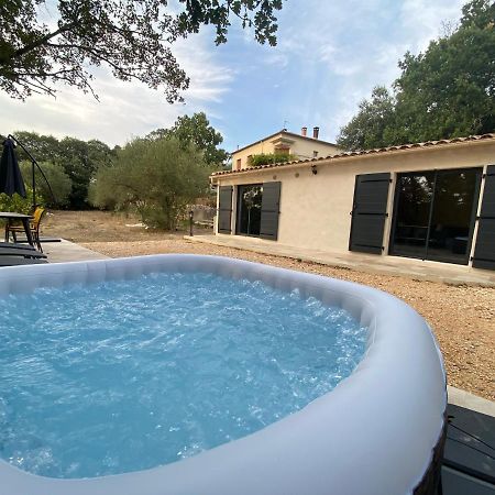 Appartement De Charme Avec Jaccusi Vezenobres エクステリア 写真