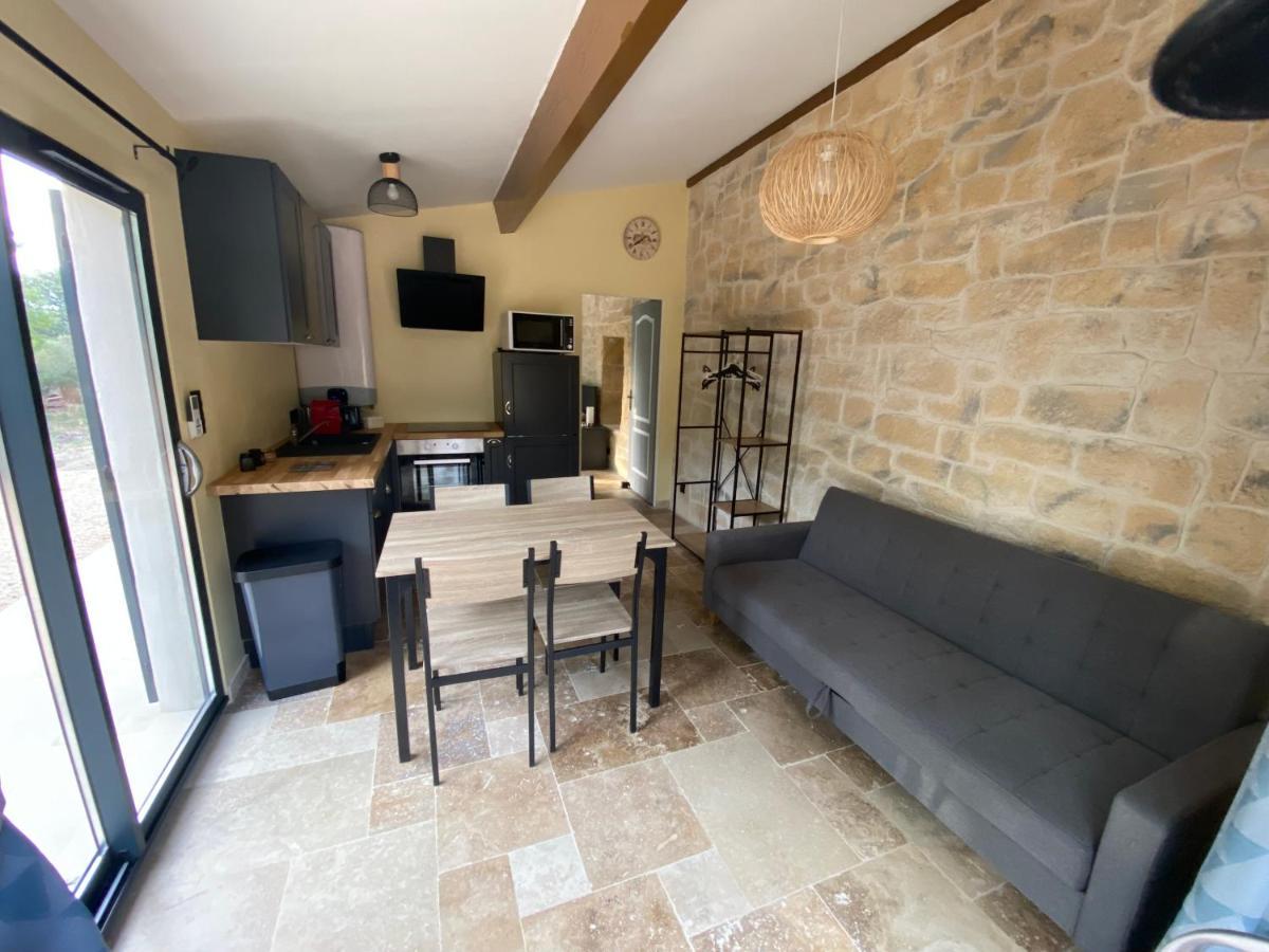 Appartement De Charme Avec Jaccusi Vezenobres エクステリア 写真